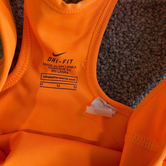 Orange Nike Pro Set | Women’s Sports Bra and Shorts | AU M - Picture 2 of 3